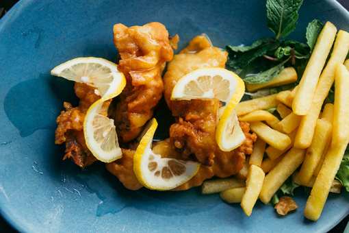 9 Best Fried Chicken Joints in Connecticut for 2025!